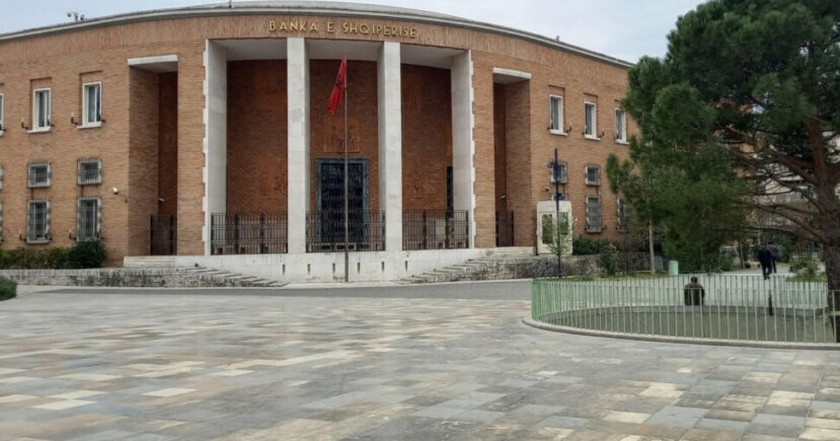 Pse vendimet e rëndësishme të Bankës u pezulluan papritur?